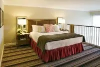 Thumbnail Inn by the Sea