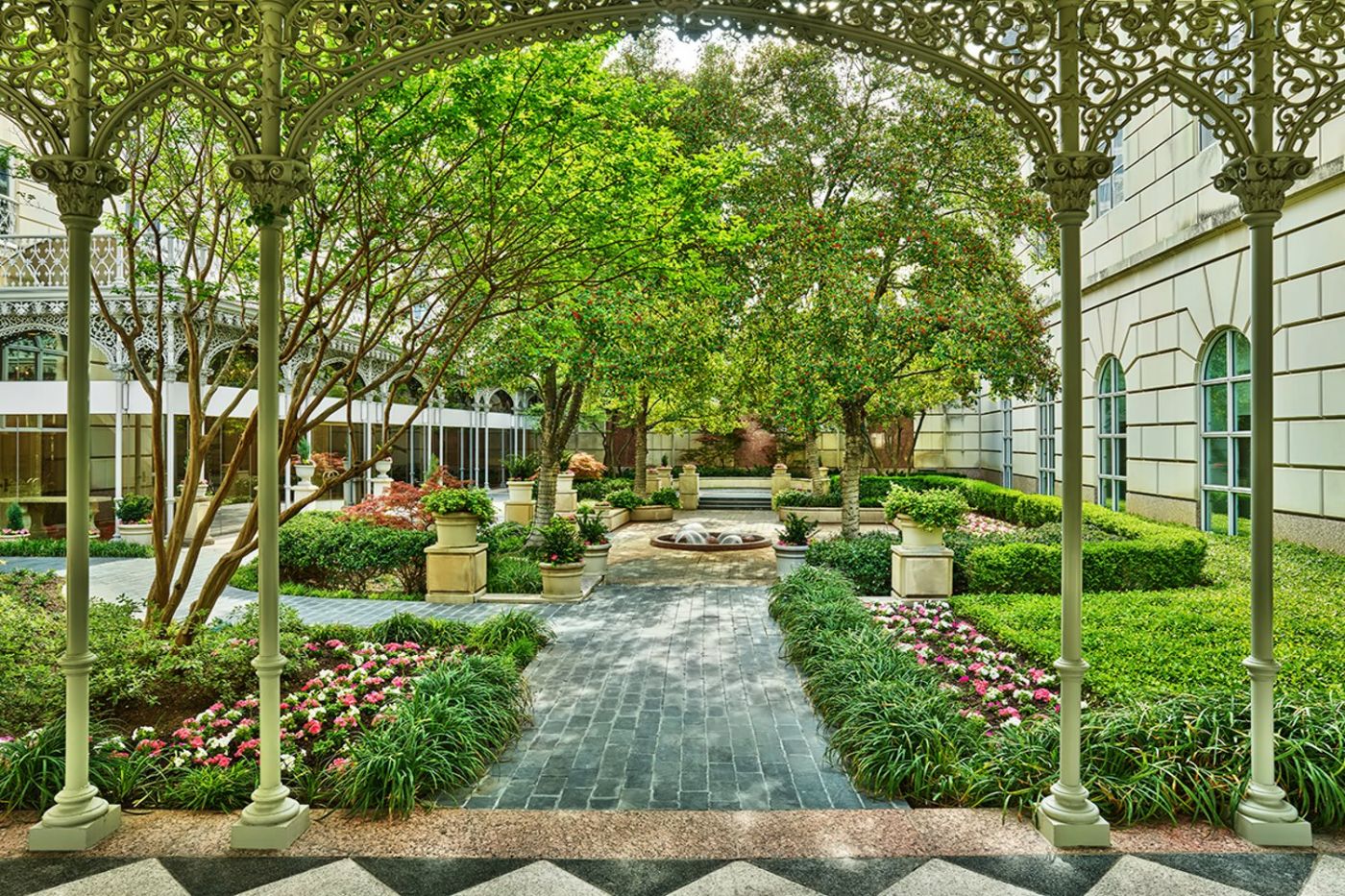 Hotel Crescent Court
