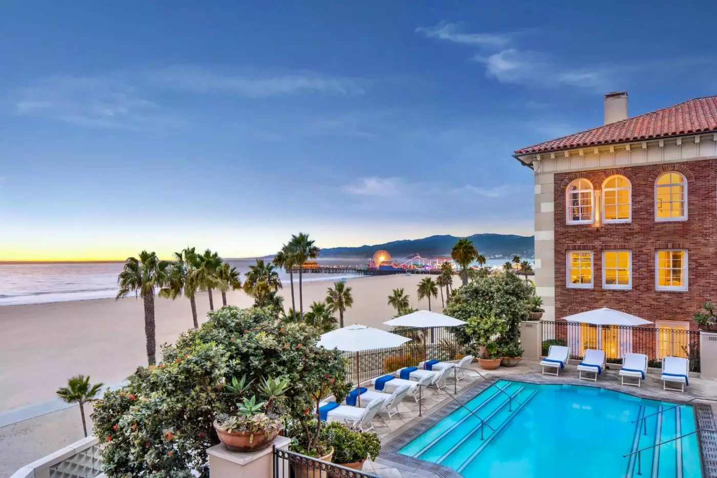 Hotel Casa del Mar