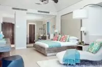 Thumbnail Grace Bay Club