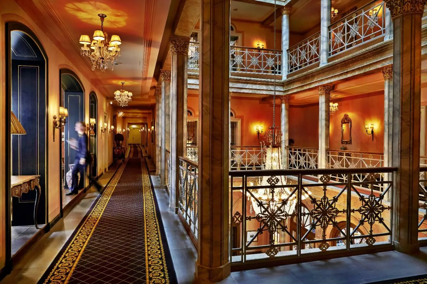 Grand Hotel Les Trois Rois Basel