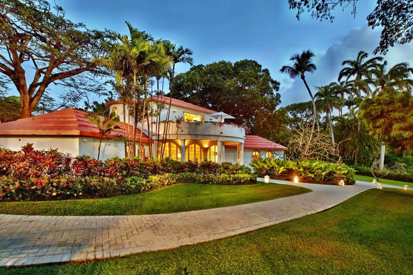 Fairmont Royal Pavilion