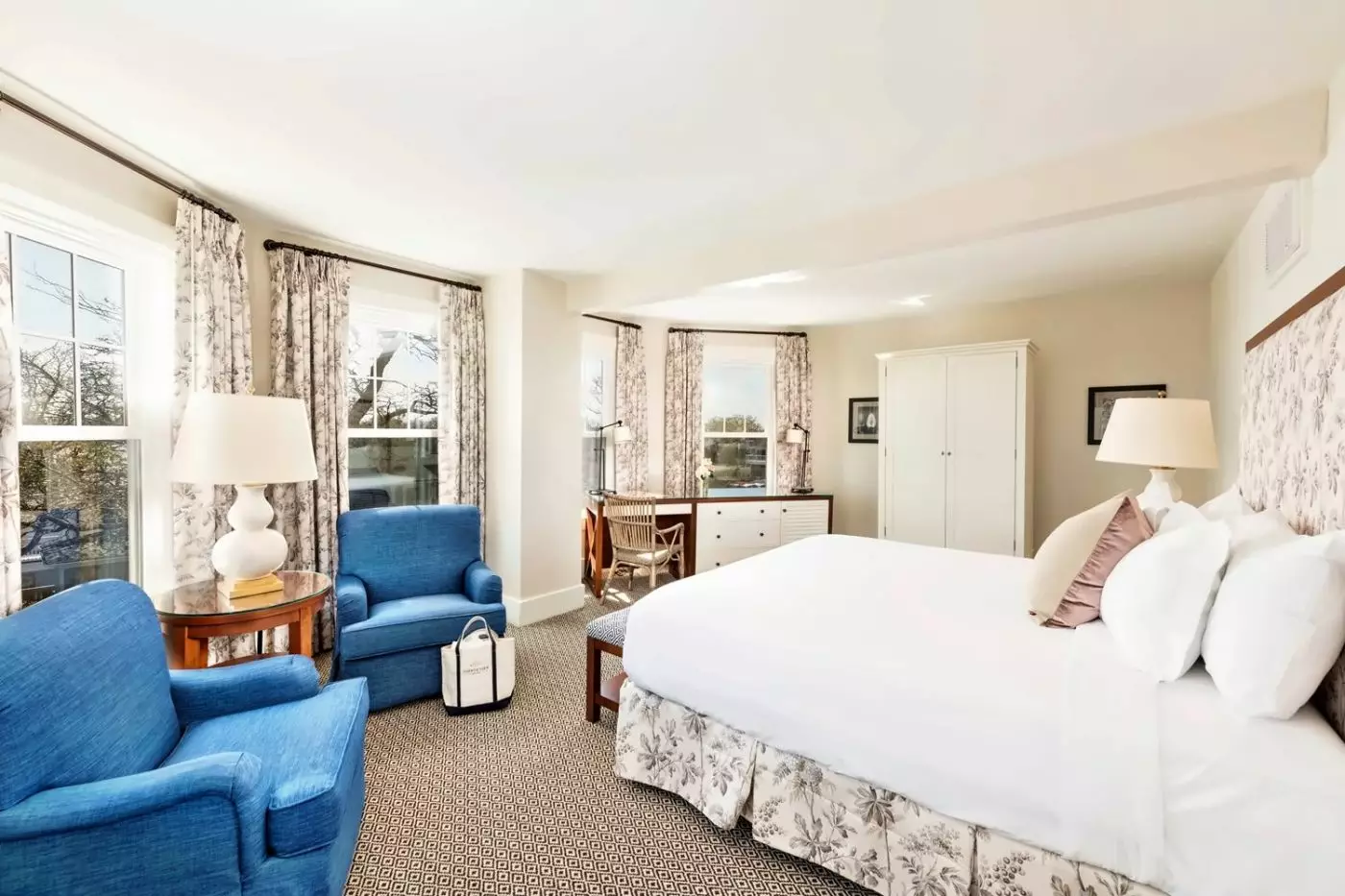 Harbor View Hotel