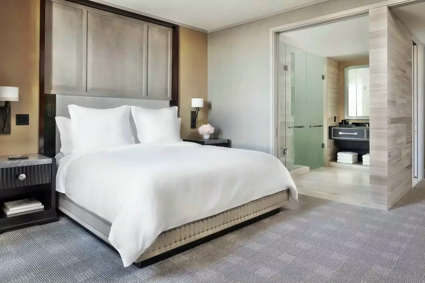 Four Seasons Hotel One Dalton Street Boston