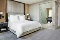 Thumbnail Four Seasons Hotel One Dalton Street Boston
