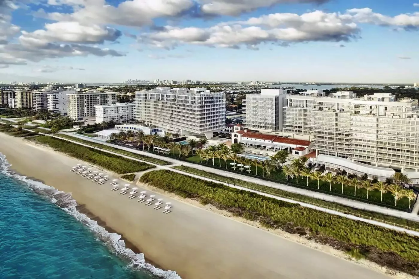Four Seasons Hotel at The Surf Club
