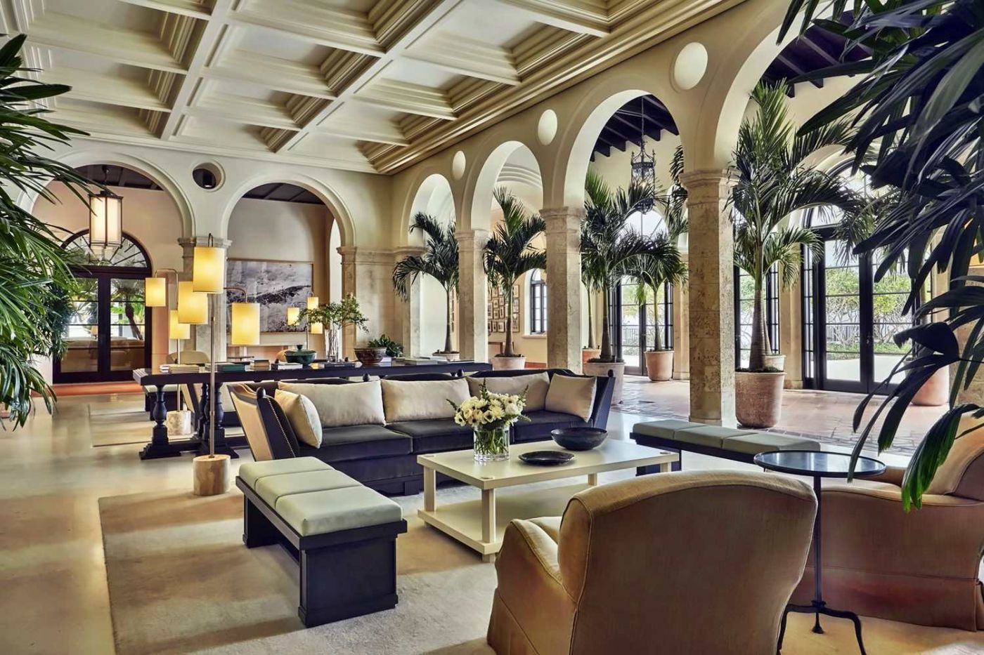 Four Seasons Hotel at The Surf Club