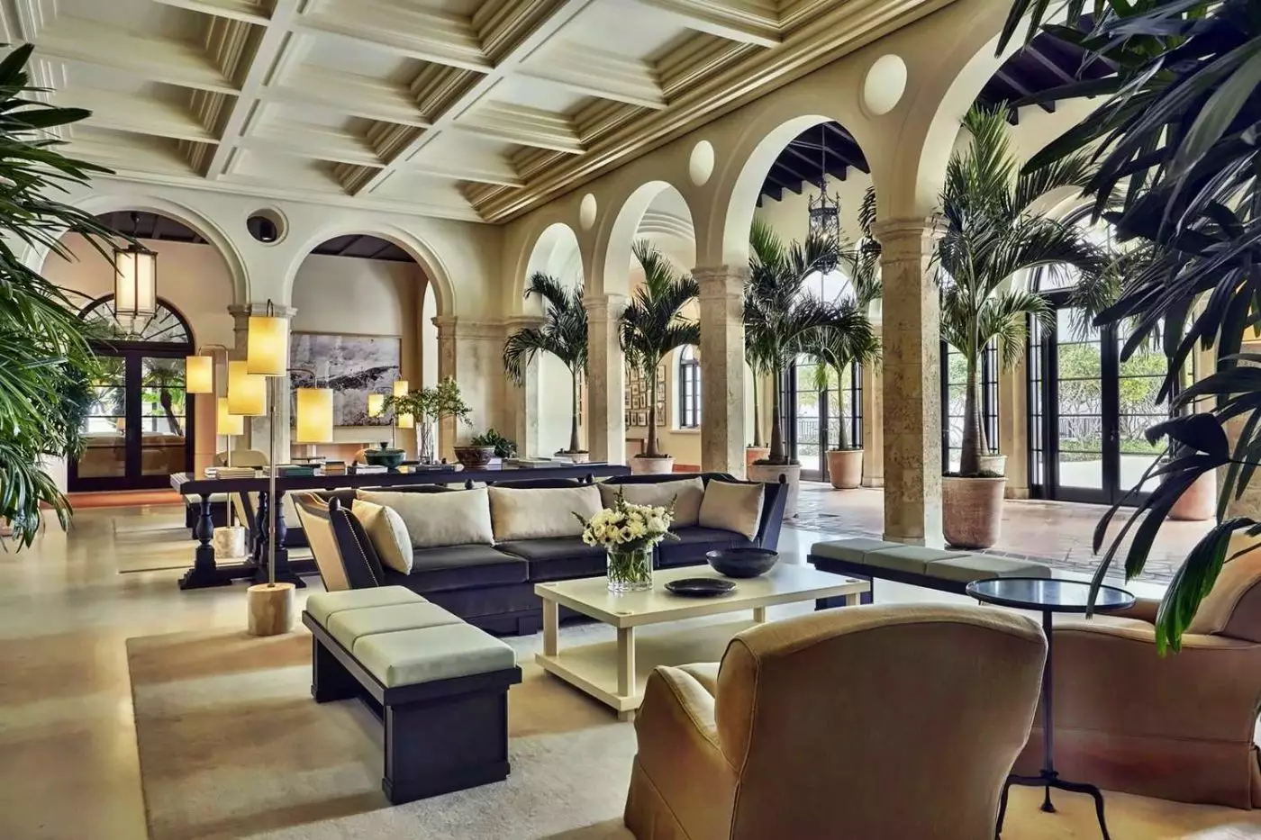 Four Seasons Hotel at The Surf Club