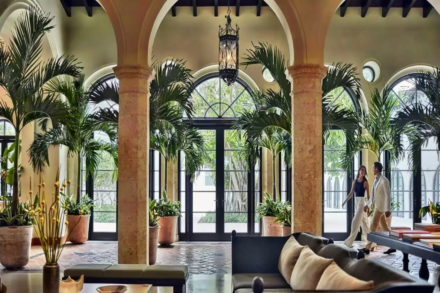 Four Seasons Hotel at The Surf Club
