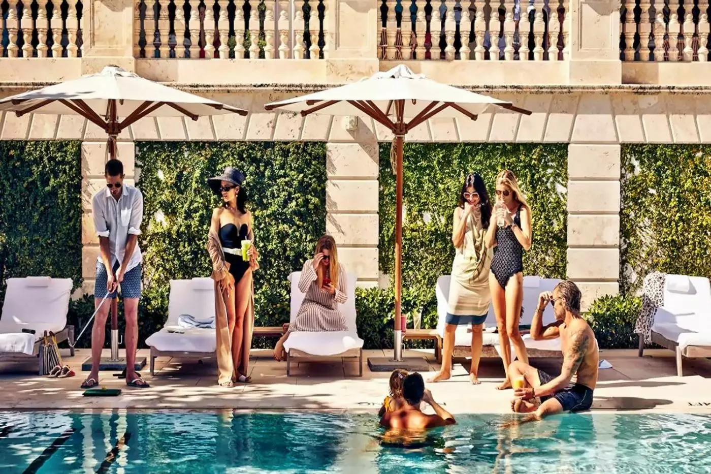 Four Seasons Hotel at The Surf Club