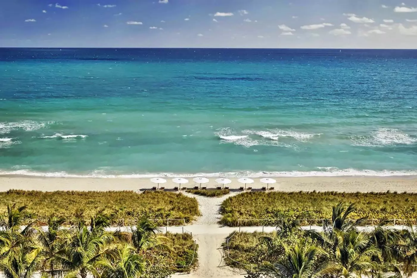 Four Seasons Hotel at The Surf Club