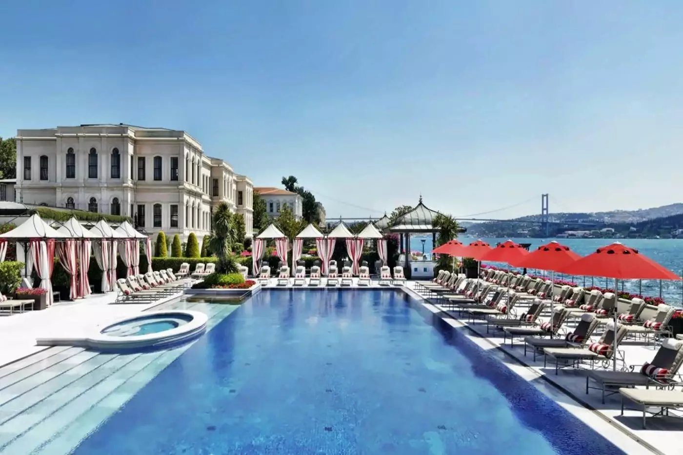 Four Seasons Hotel Istanbul at the Bosphorus