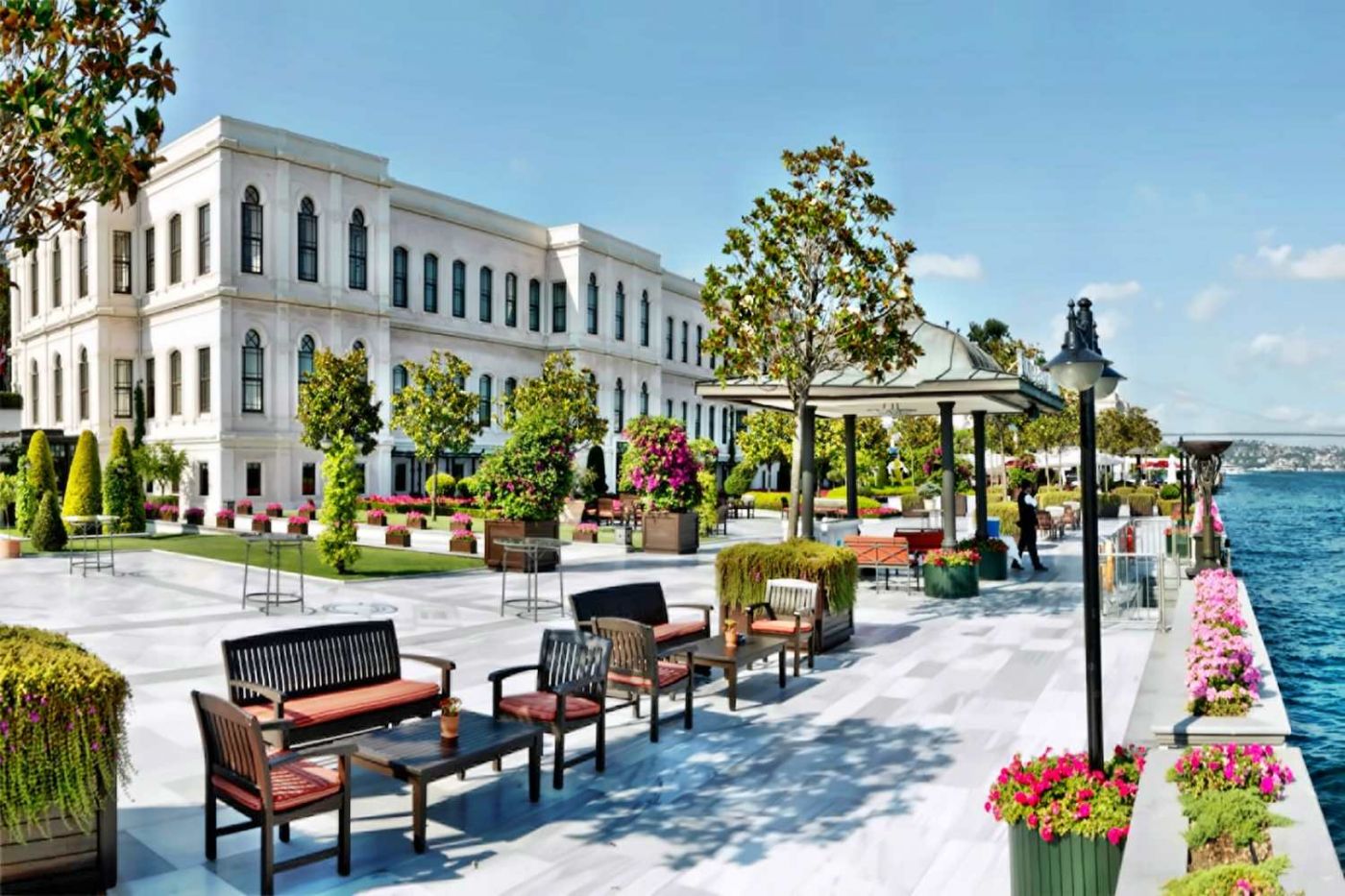 Four Seasons Hotel Istanbul at the Bosphorus