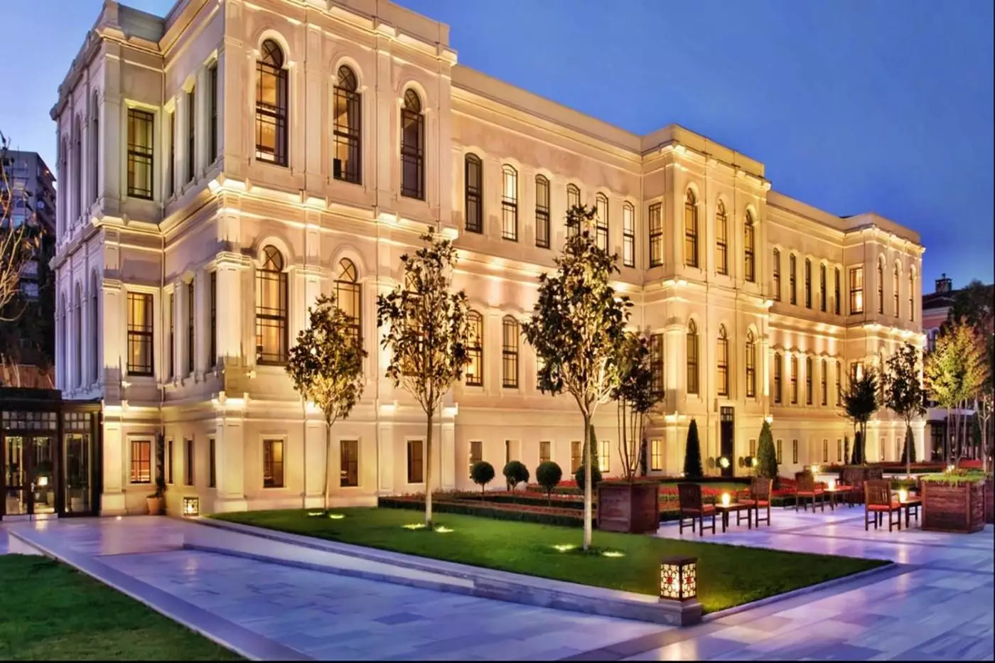 Four Seasons Hotel Istanbul at the Bosphorus