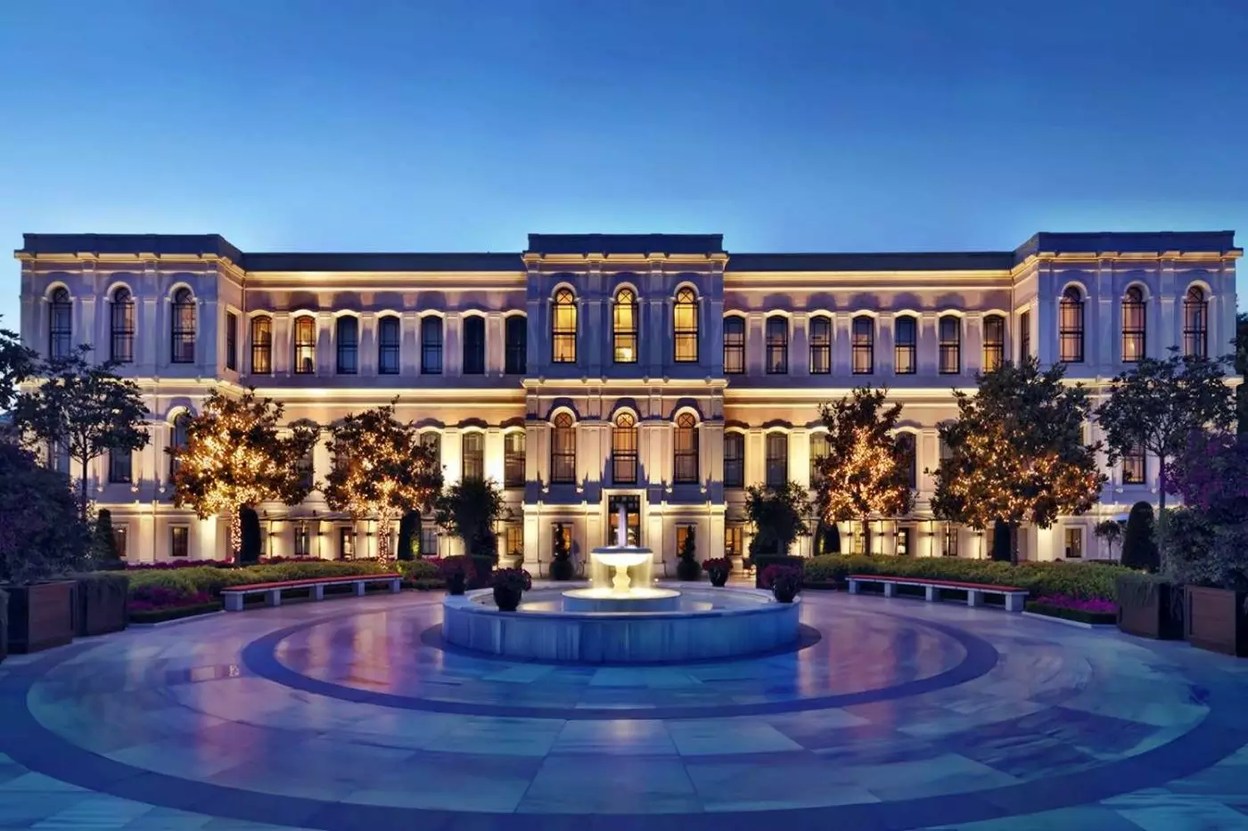 Four Seasons Hotel Istanbul at the Bosphorus