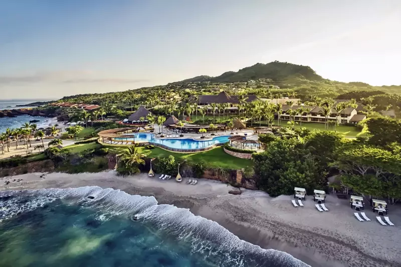 Four Seasons Resort Punta Mita