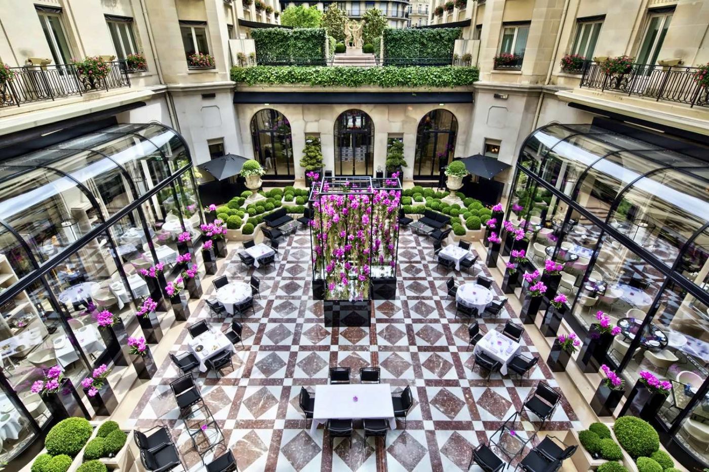 Four Seasons Hotel George V Paris