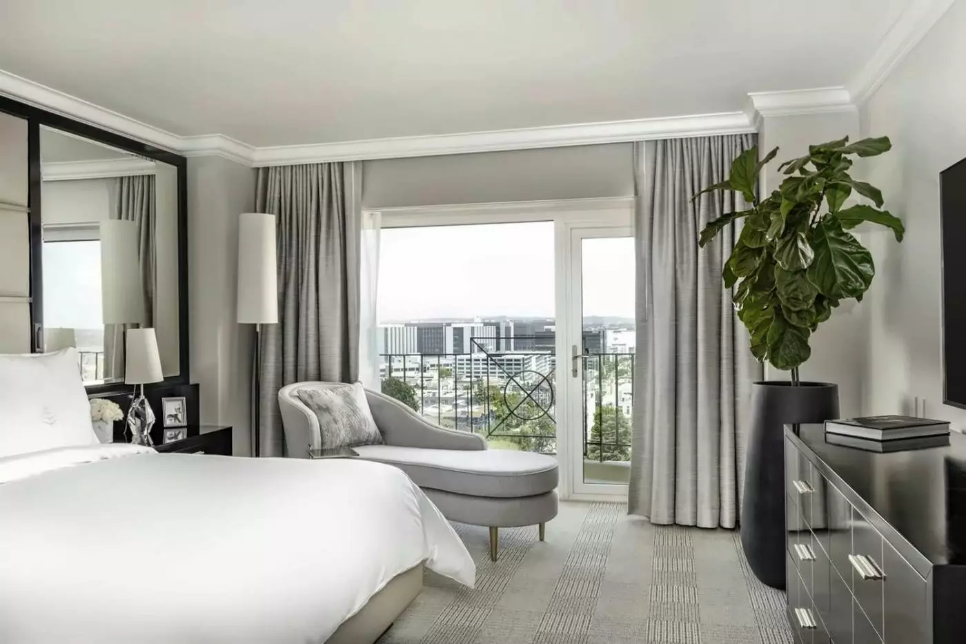 Four Seasons Los Angeles at Beverly Hills
