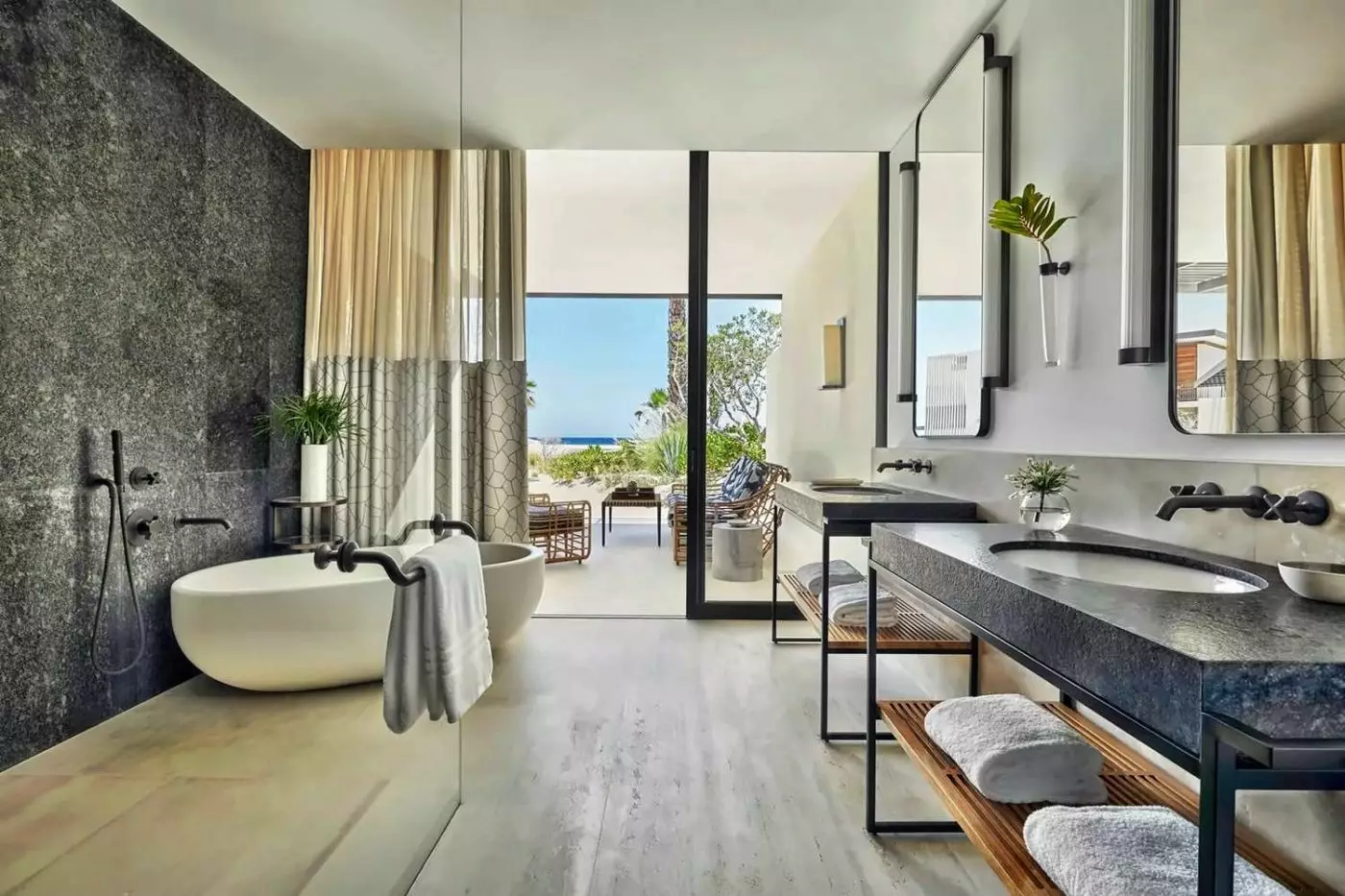 Four Seasons Resort and Residences Los Cabos at Costa Palmas