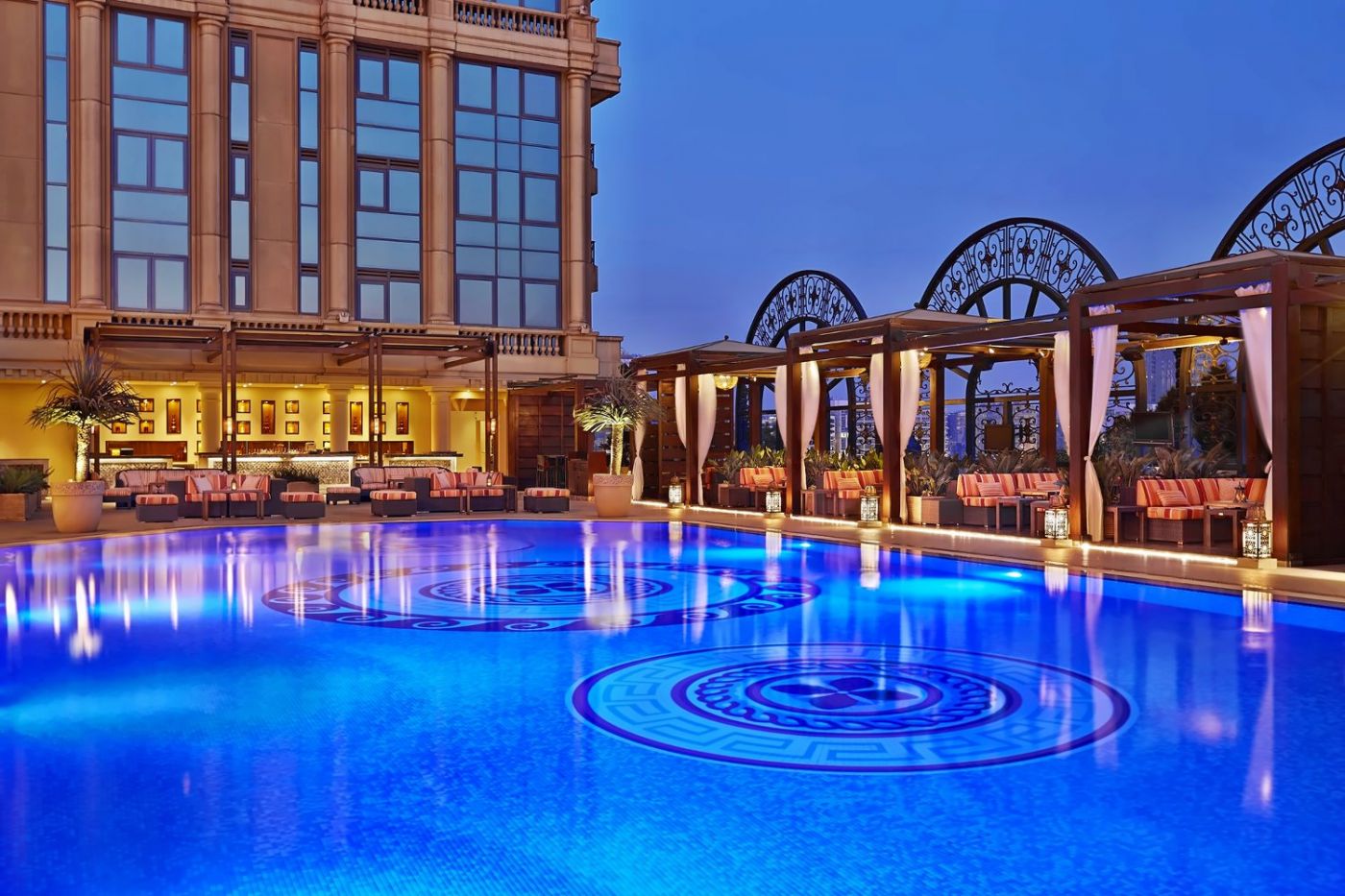 Four Seasons Hotel Cairo at The First Residence