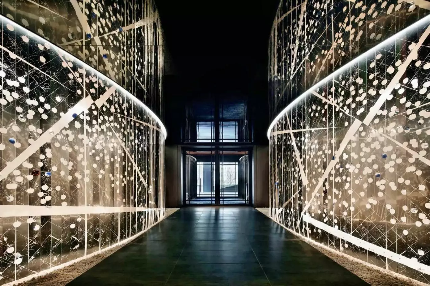 Mesm Tokyo