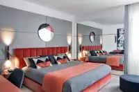Thumbnail Hotel Plaza e de Russie