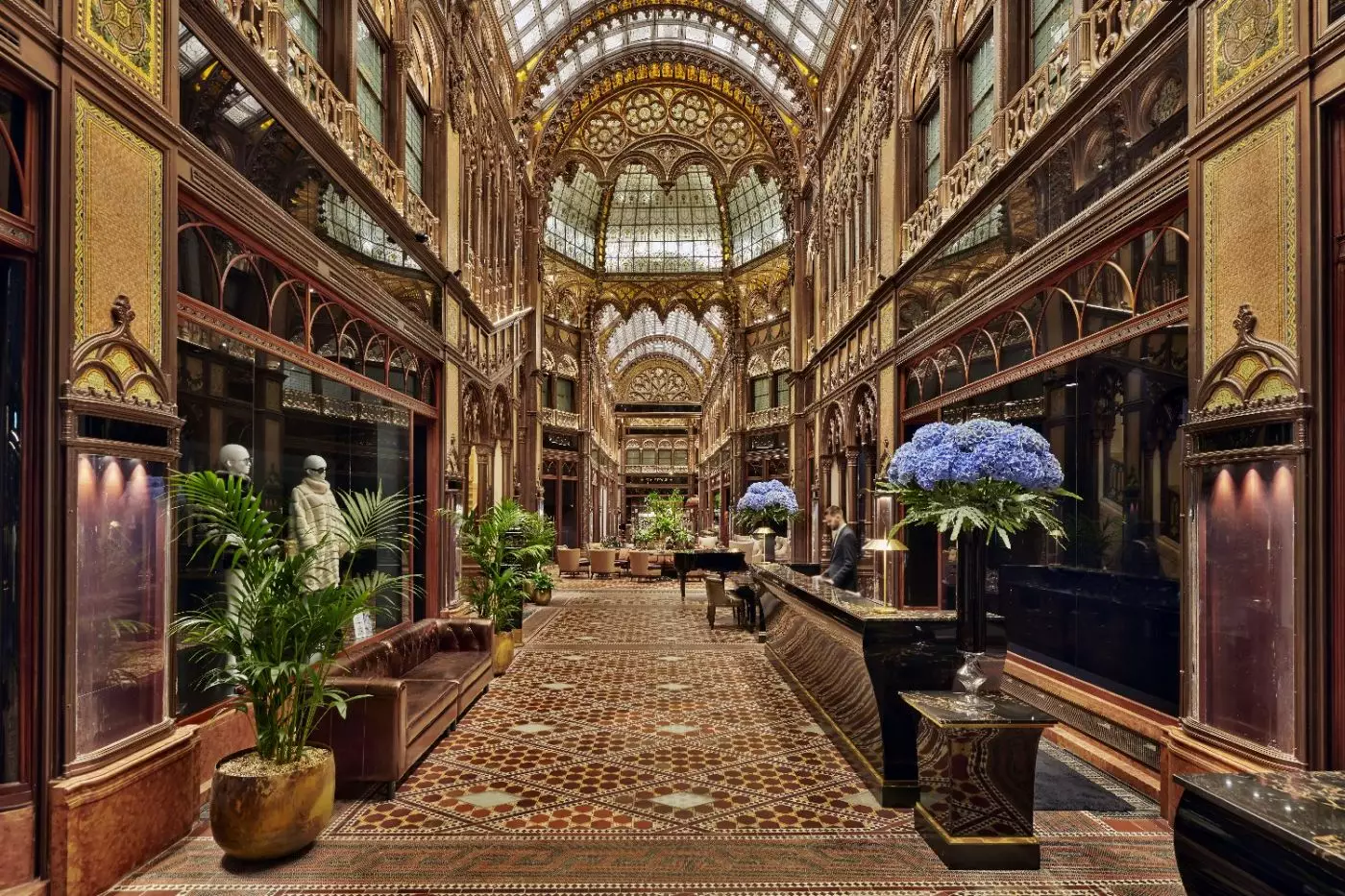 Parisi Udvar Hotel Budapest