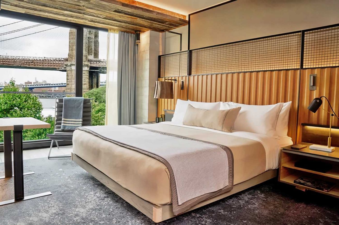 1 Hotel Brooklyn Bridge