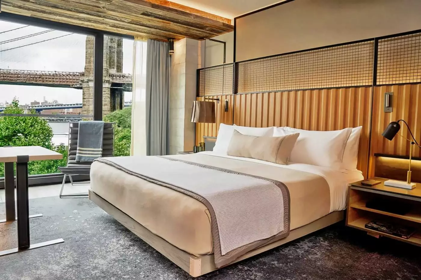 1 Hotel Brooklyn Bridge