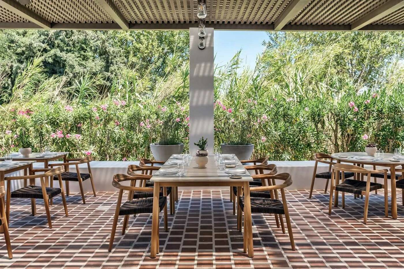 Parilio Hotel Paros