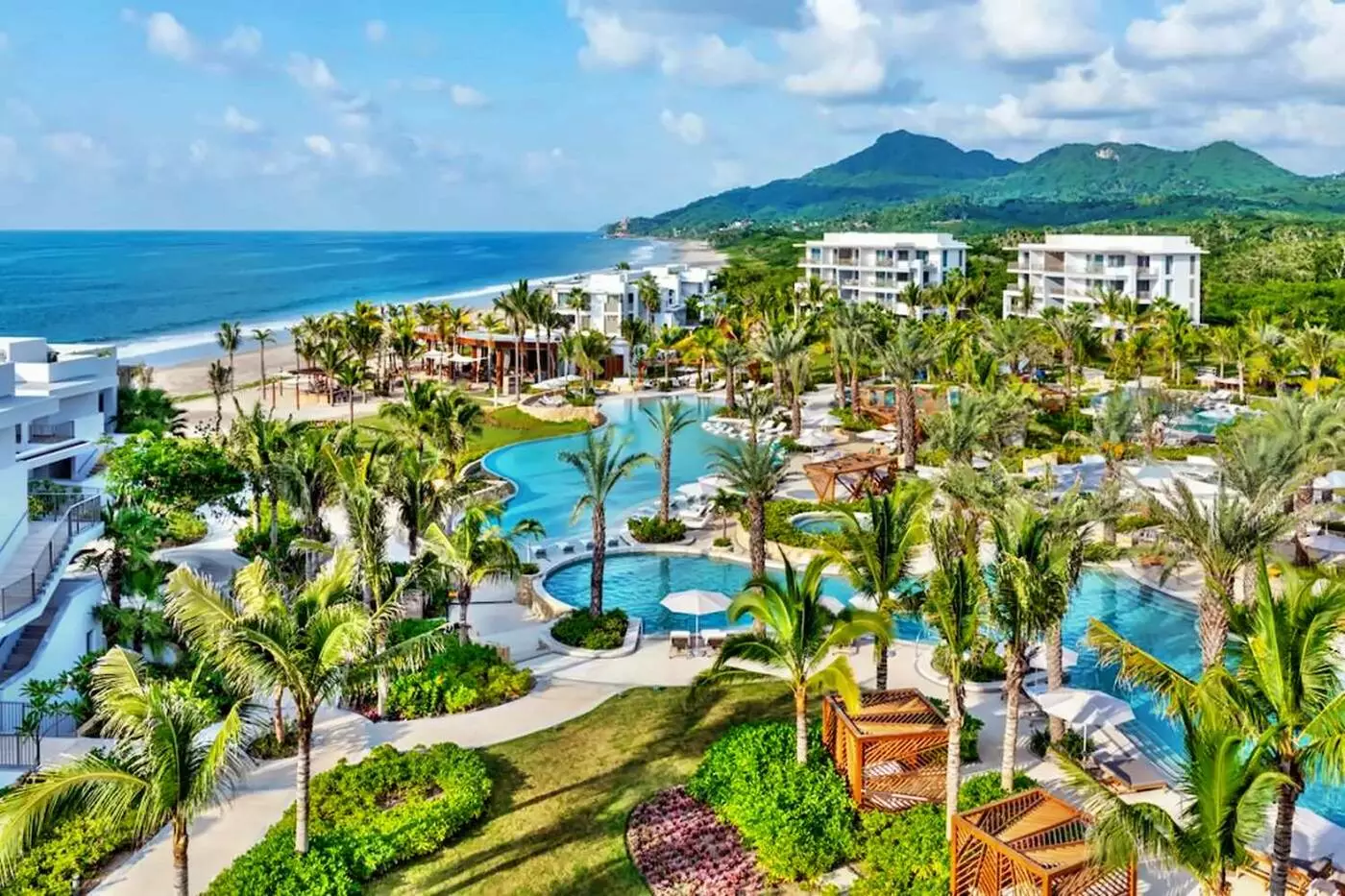 Conrad Punta de Mita