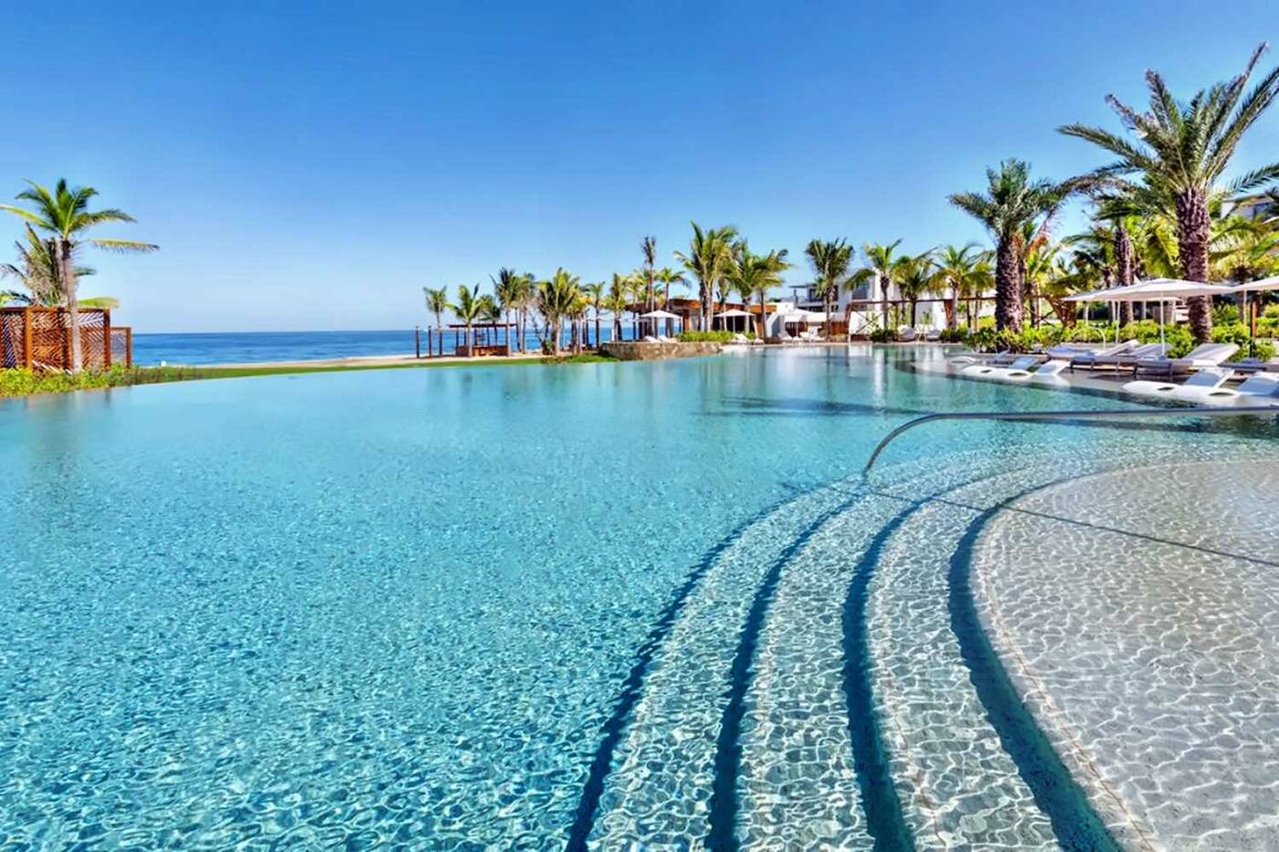 Conrad Punta de Mita