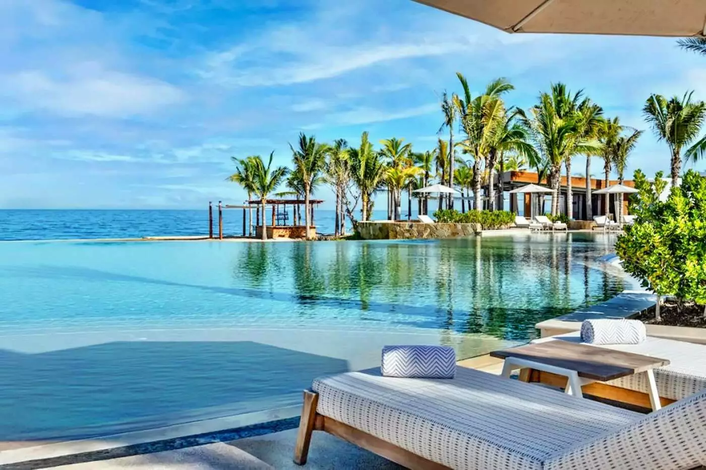 Conrad Punta de Mita