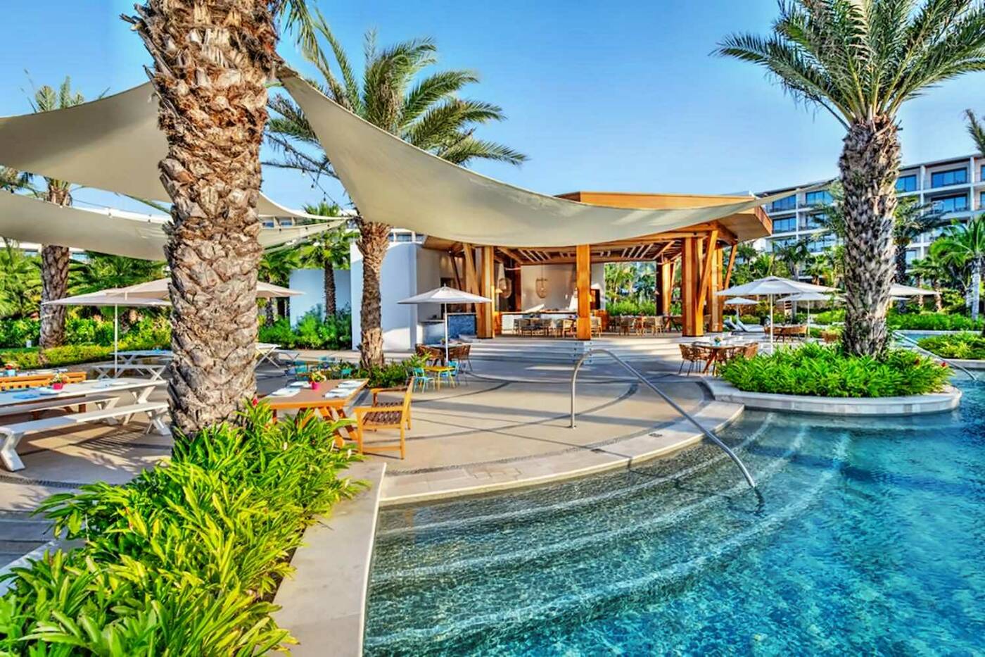Conrad Punta de Mita