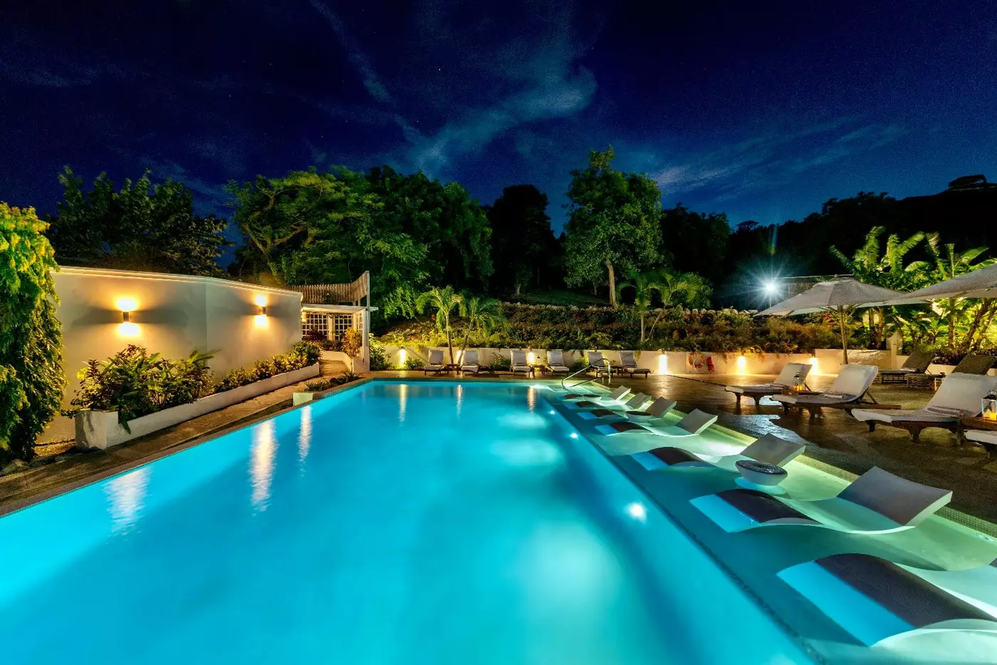 Calabash Luxury Boutique Hotel