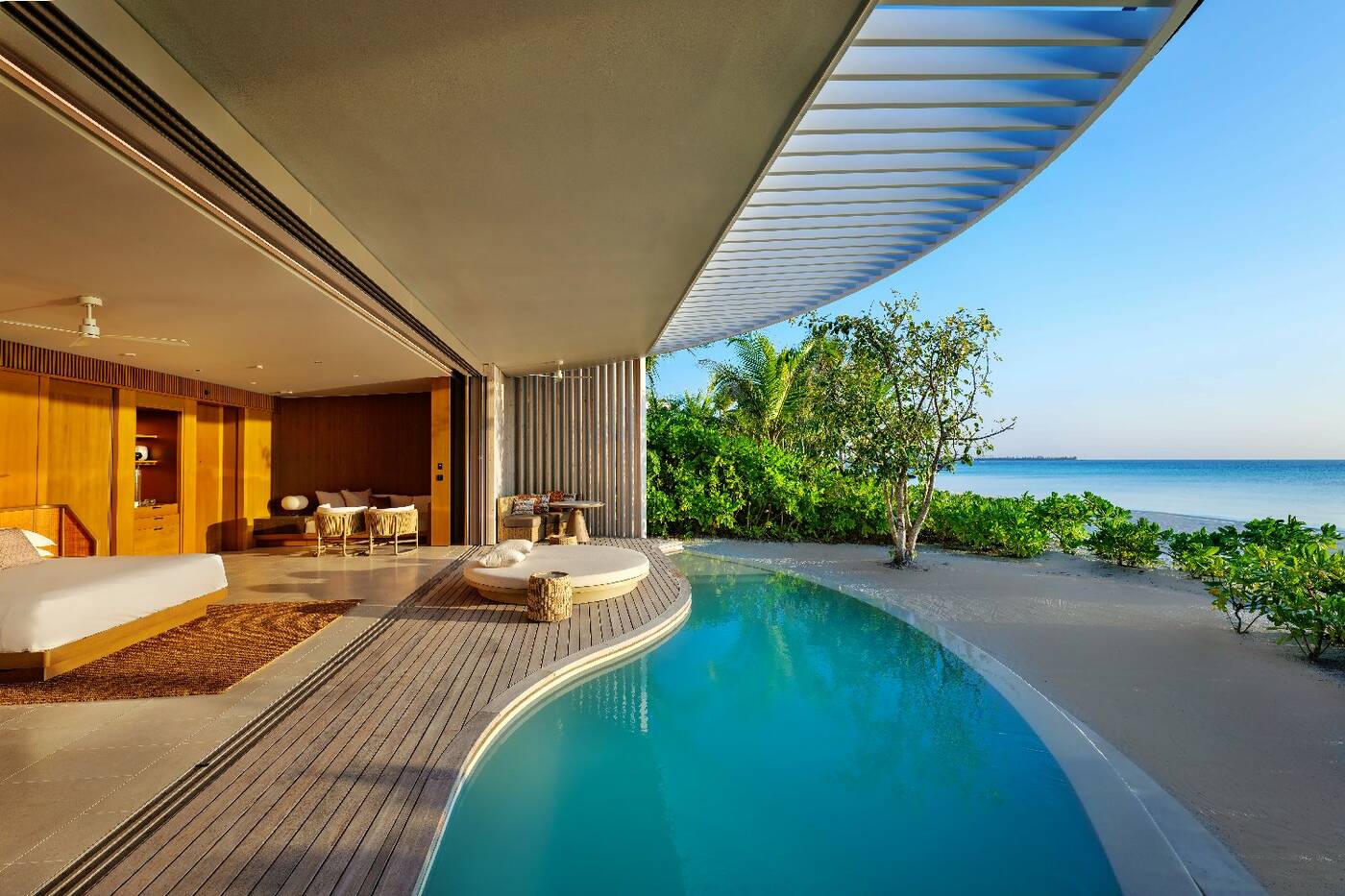 Ritz Carlton Maldives Fari Islands