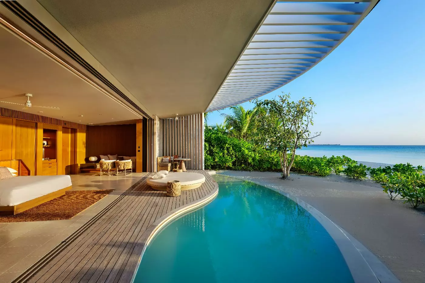 Ritz Carlton Maldives Fari Islands