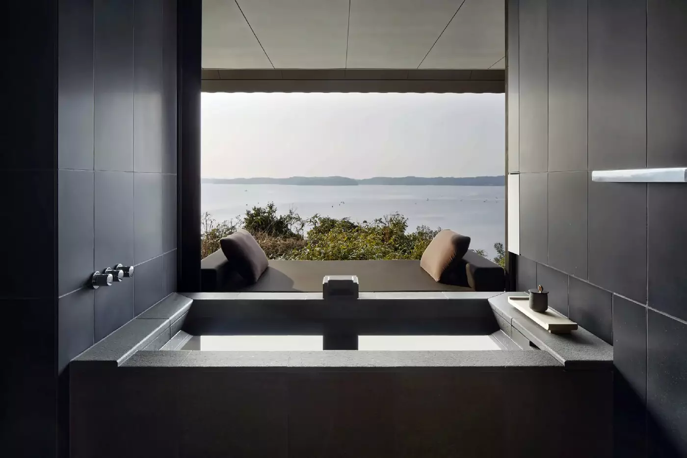 Amanemu