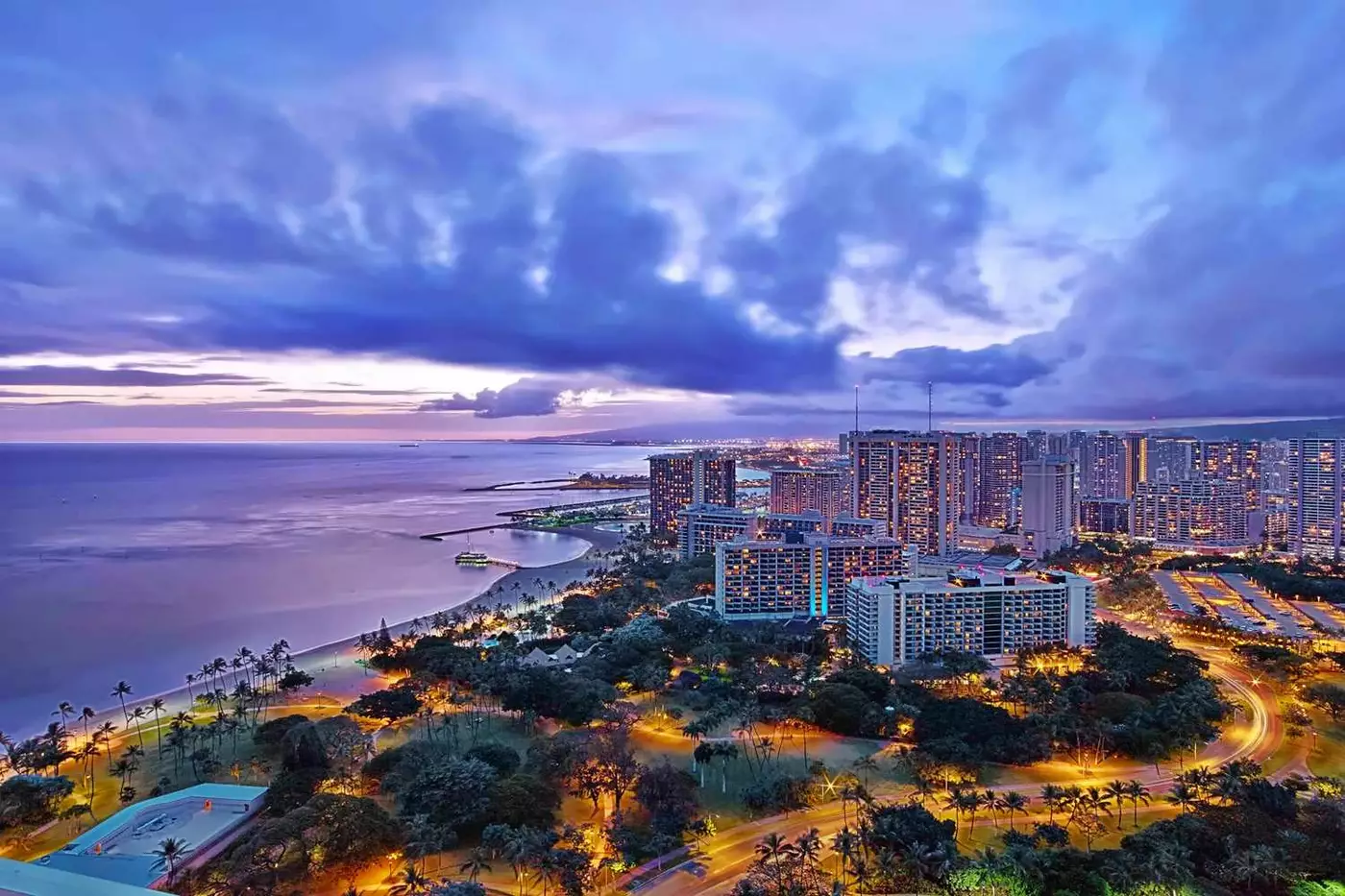 Ka La'i Waikiki Beach