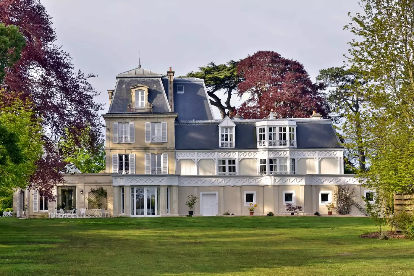 Chateau La Cheneviere