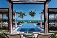 Thumbnail Ritz Carlton Turks and Caicos