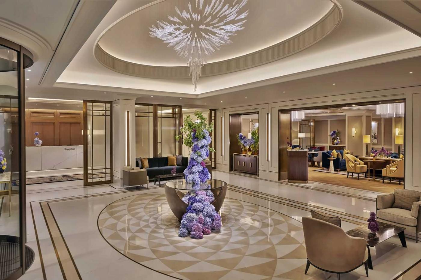 Jumeirah Carlton Tower