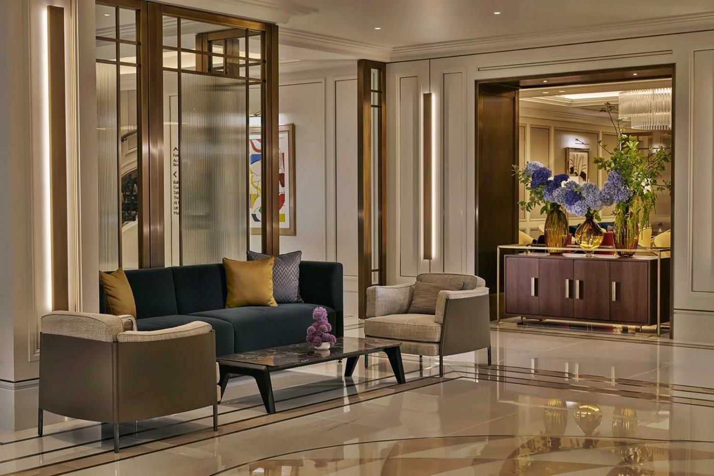 Jumeirah Carlton Tower