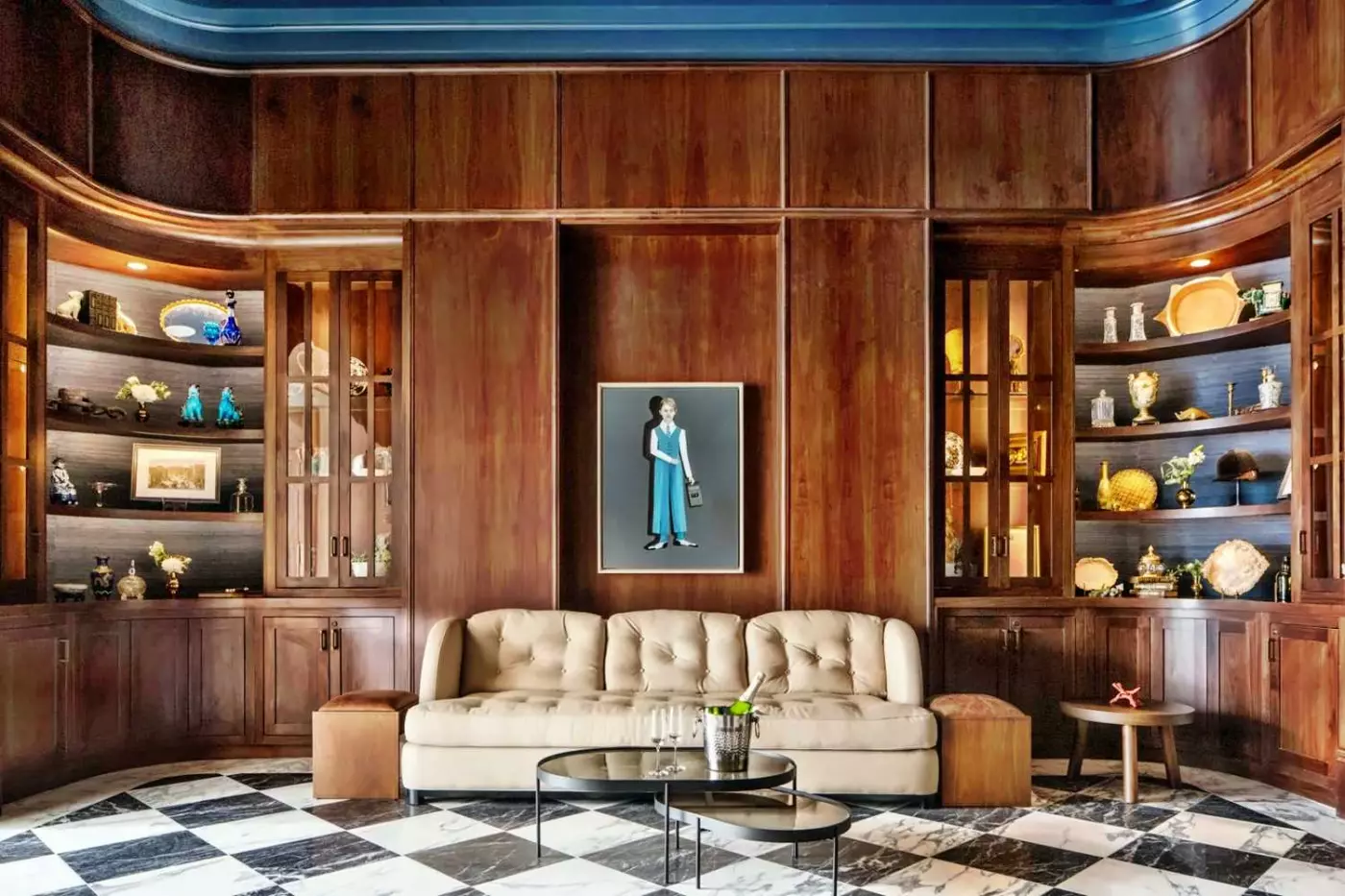 Perry Lane Hotel