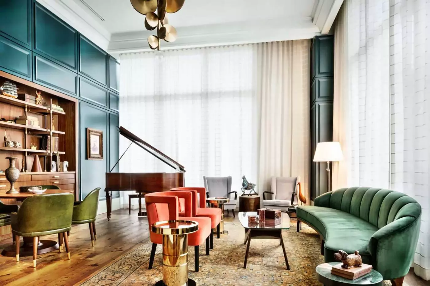 Perry Lane Hotel