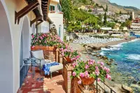 Thumbnail Villa Sant'Andrea, A Belmond Hotel, Taormina Mare