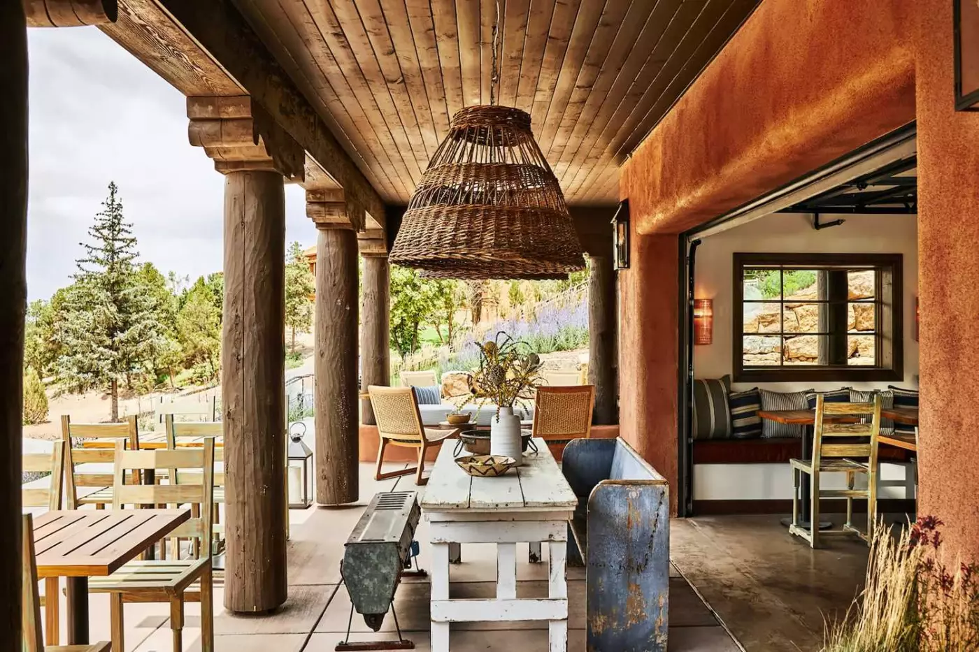 Bishop's Lodge, Auberge Collection