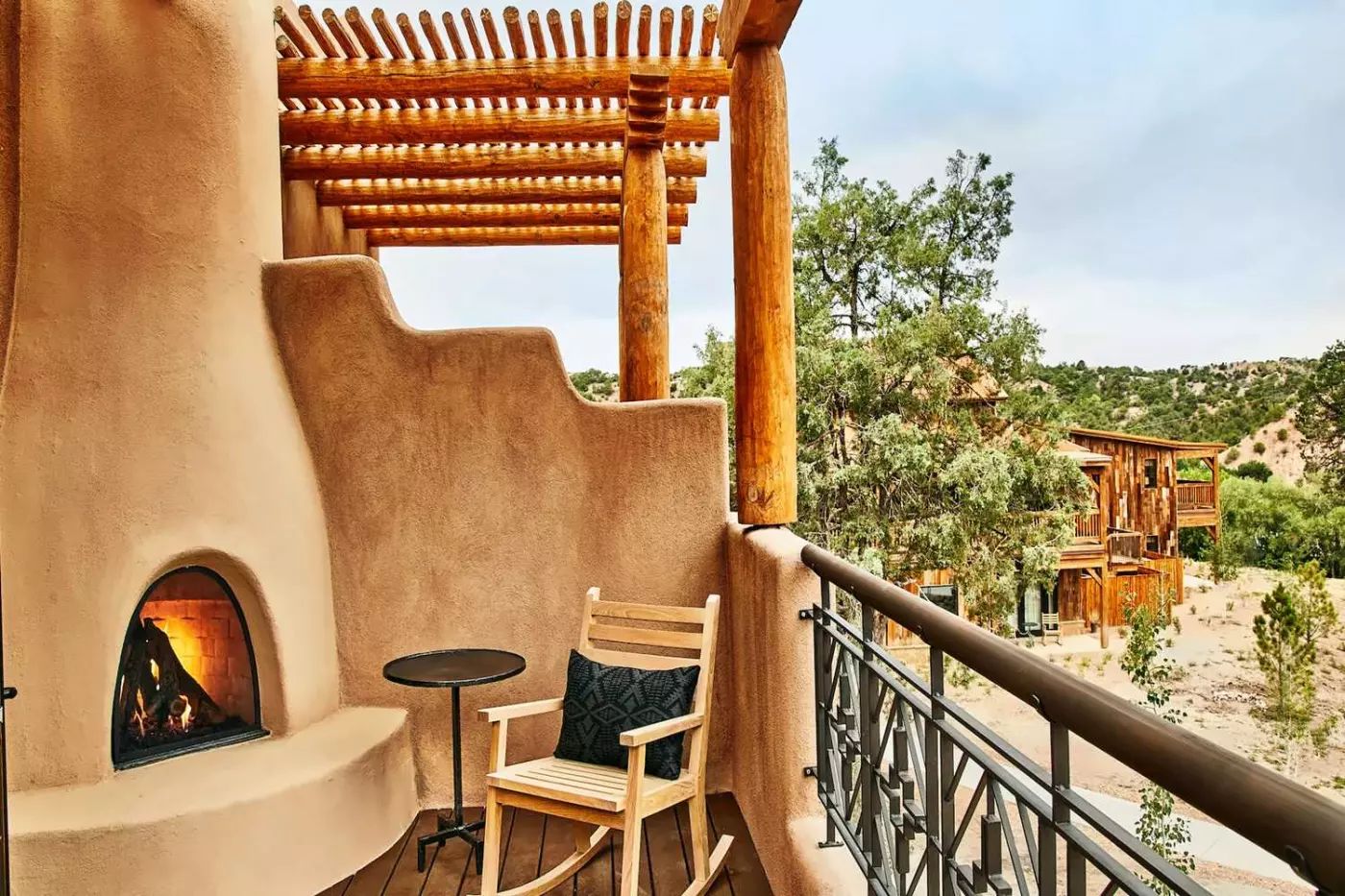 Bishop's Lodge, Auberge Collection