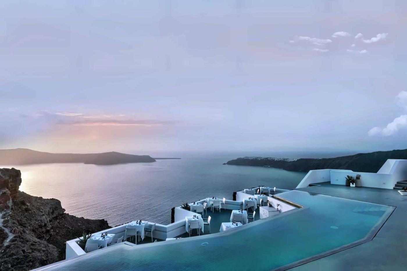 Grace Hotel Santorini
