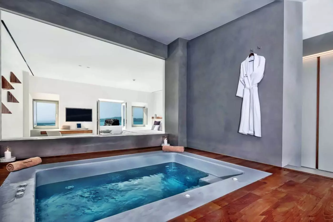 Grace Hotel Santorini